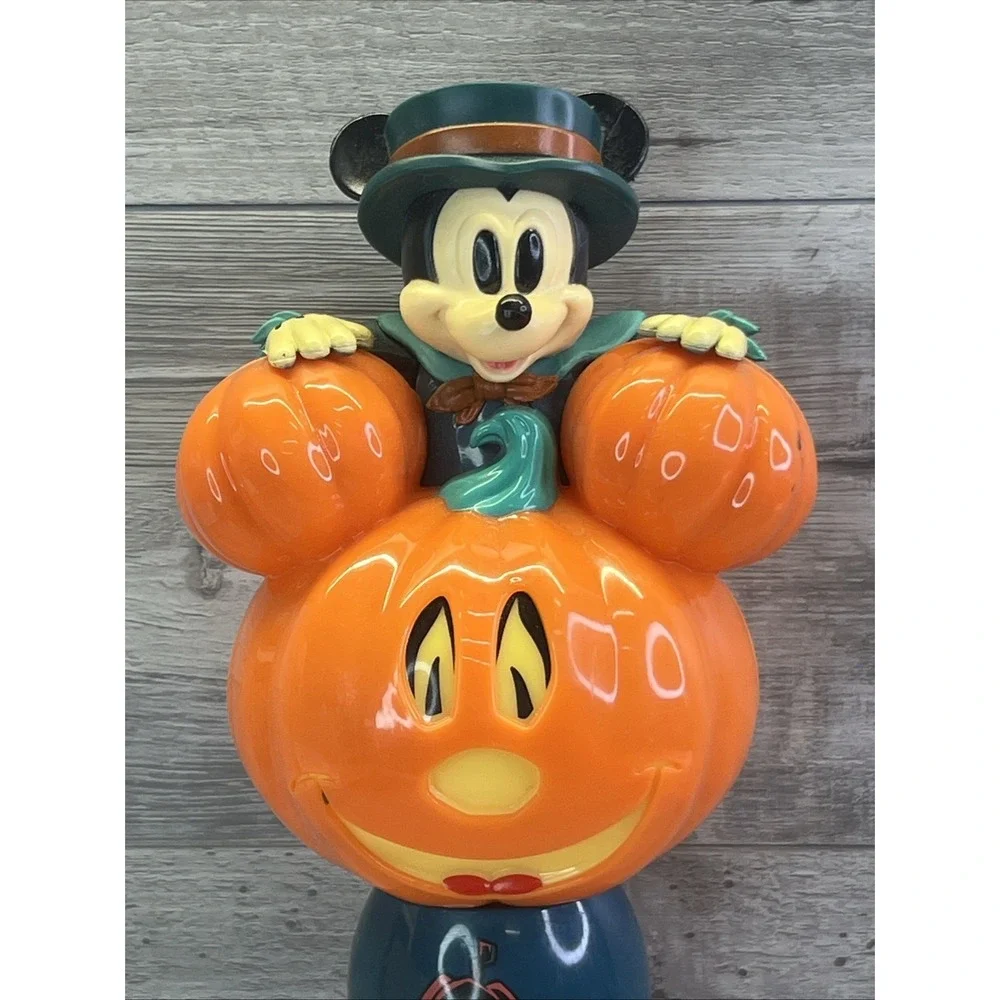 Walt Disney World Land Parks Mickey Mouse Halloween Pumpkin Light Up Bubble Wand - Picture 2 of 13
